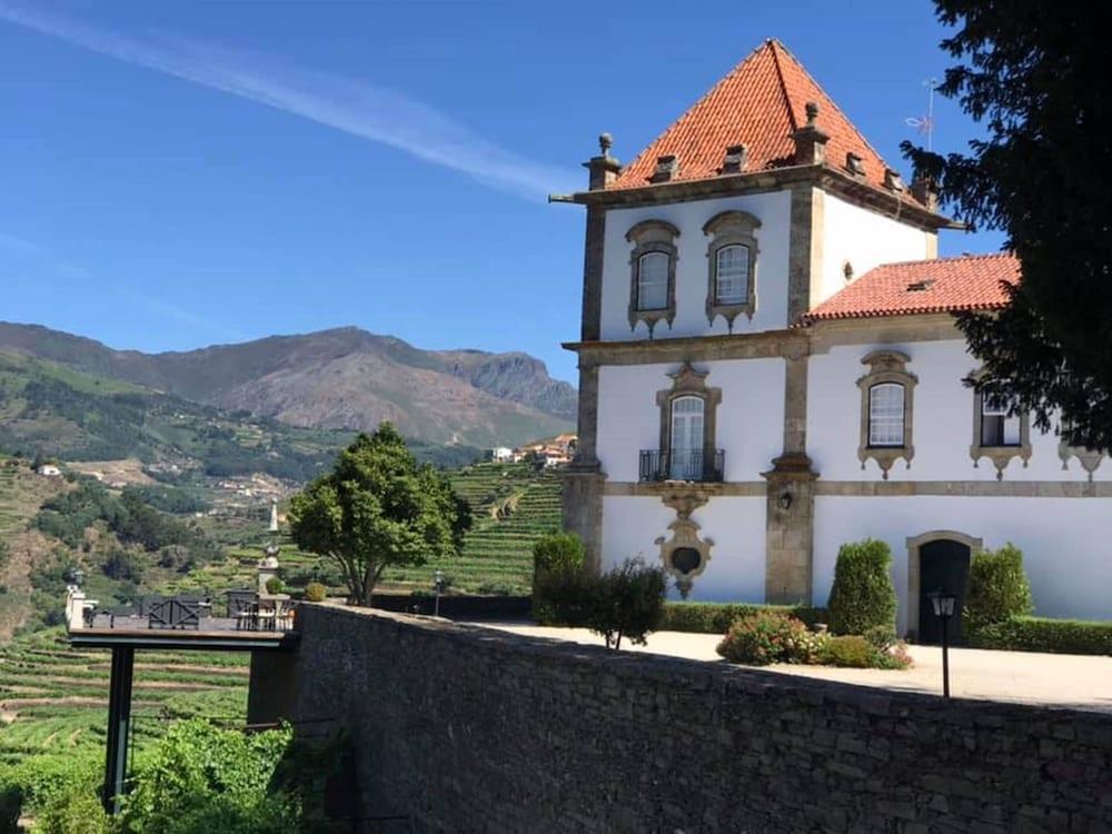 Casa Das Torres De Oliveira Bed and Breakfast Mesão Frio Exteriör bild